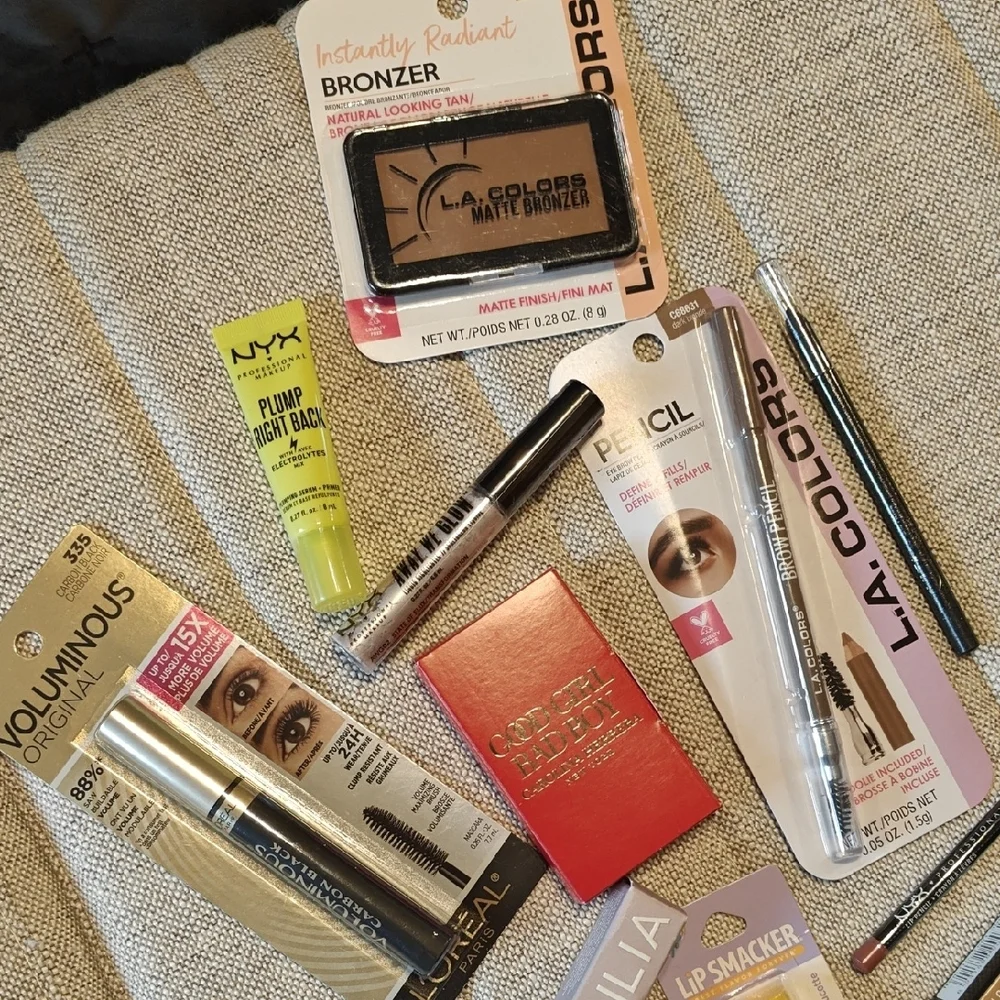 NEW Makeup Bundle